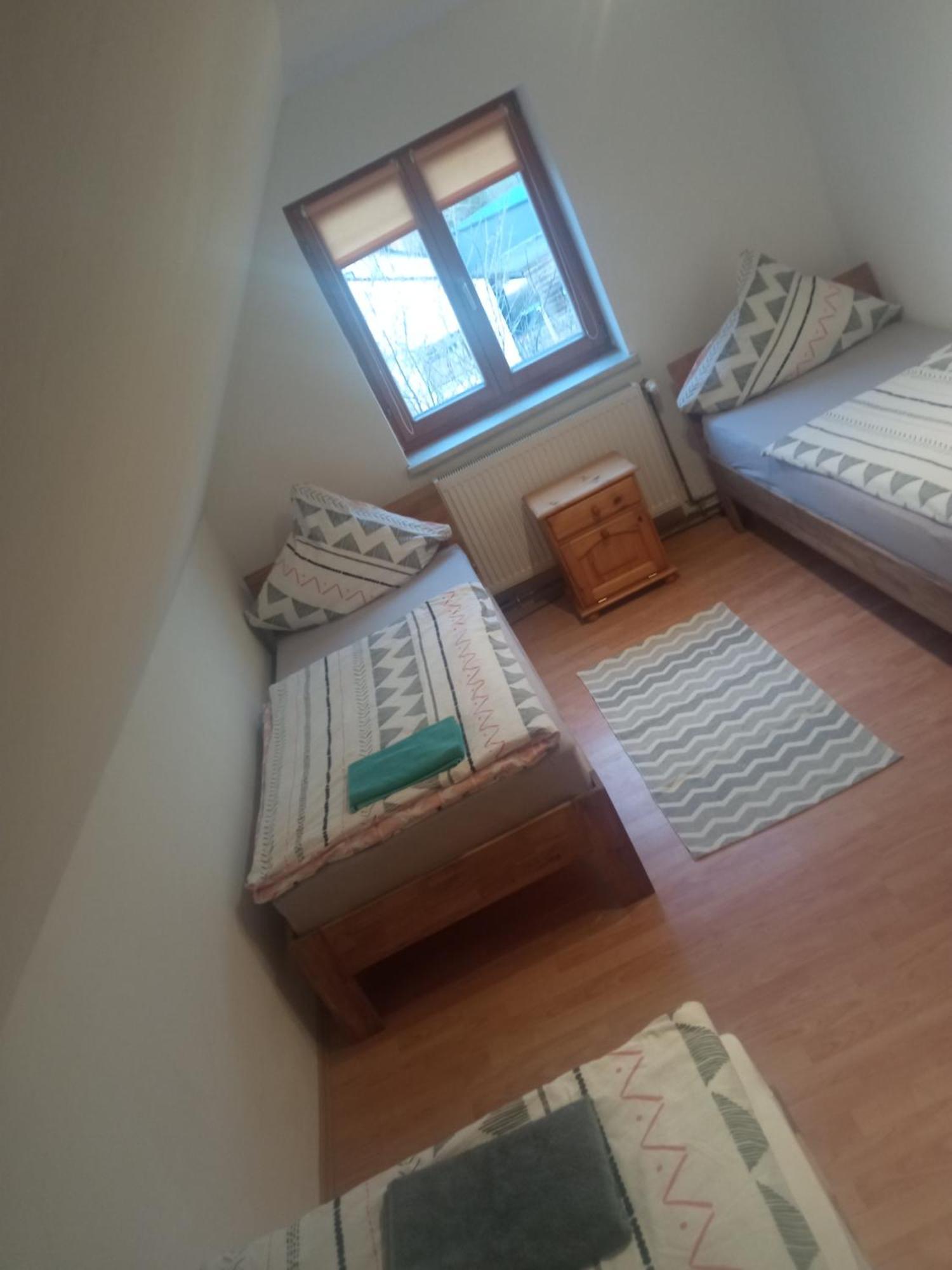 Karolingerweg Hotel Lauterhofen Bagian luar foto